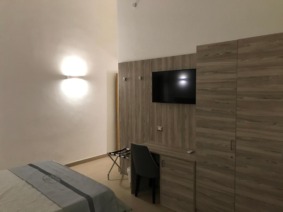 4Stanze Hotel Napoli Ngoại thất bức ảnh