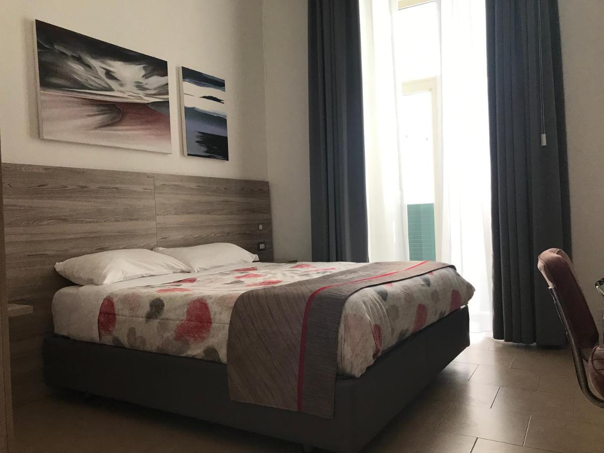 4Stanze Hotel Napoli Ngoại thất bức ảnh