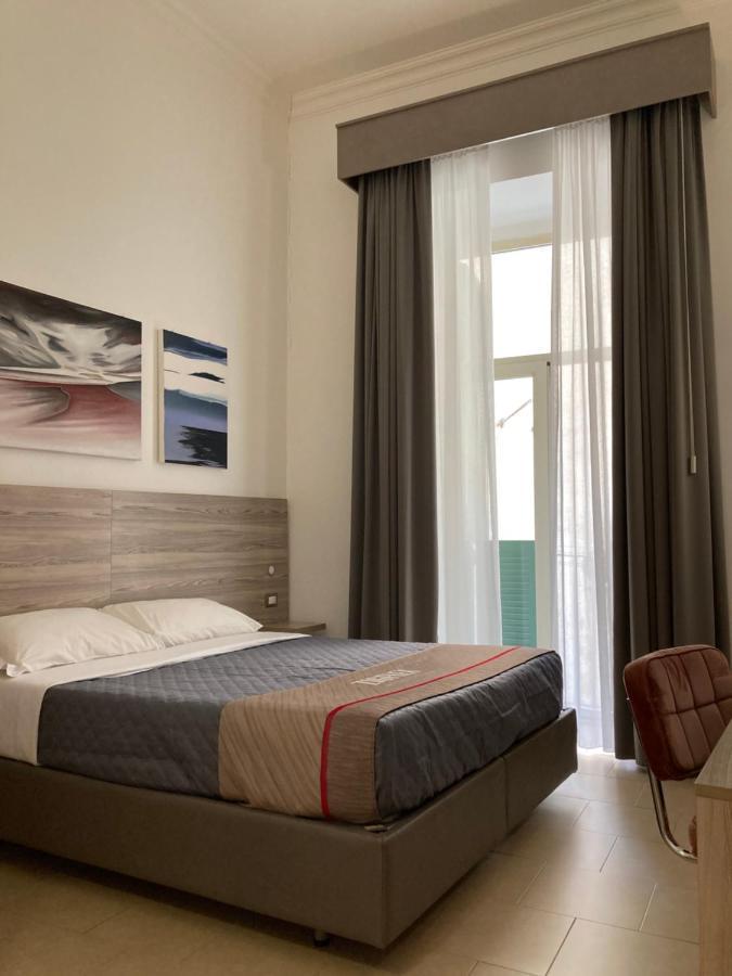 4Stanze Hotel Napoli Ngoại thất bức ảnh
