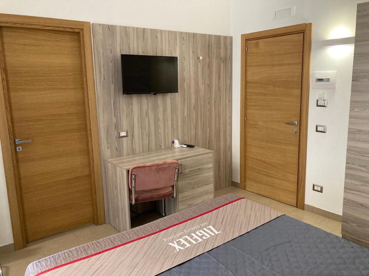4Stanze Hotel Napoli Ngoại thất bức ảnh