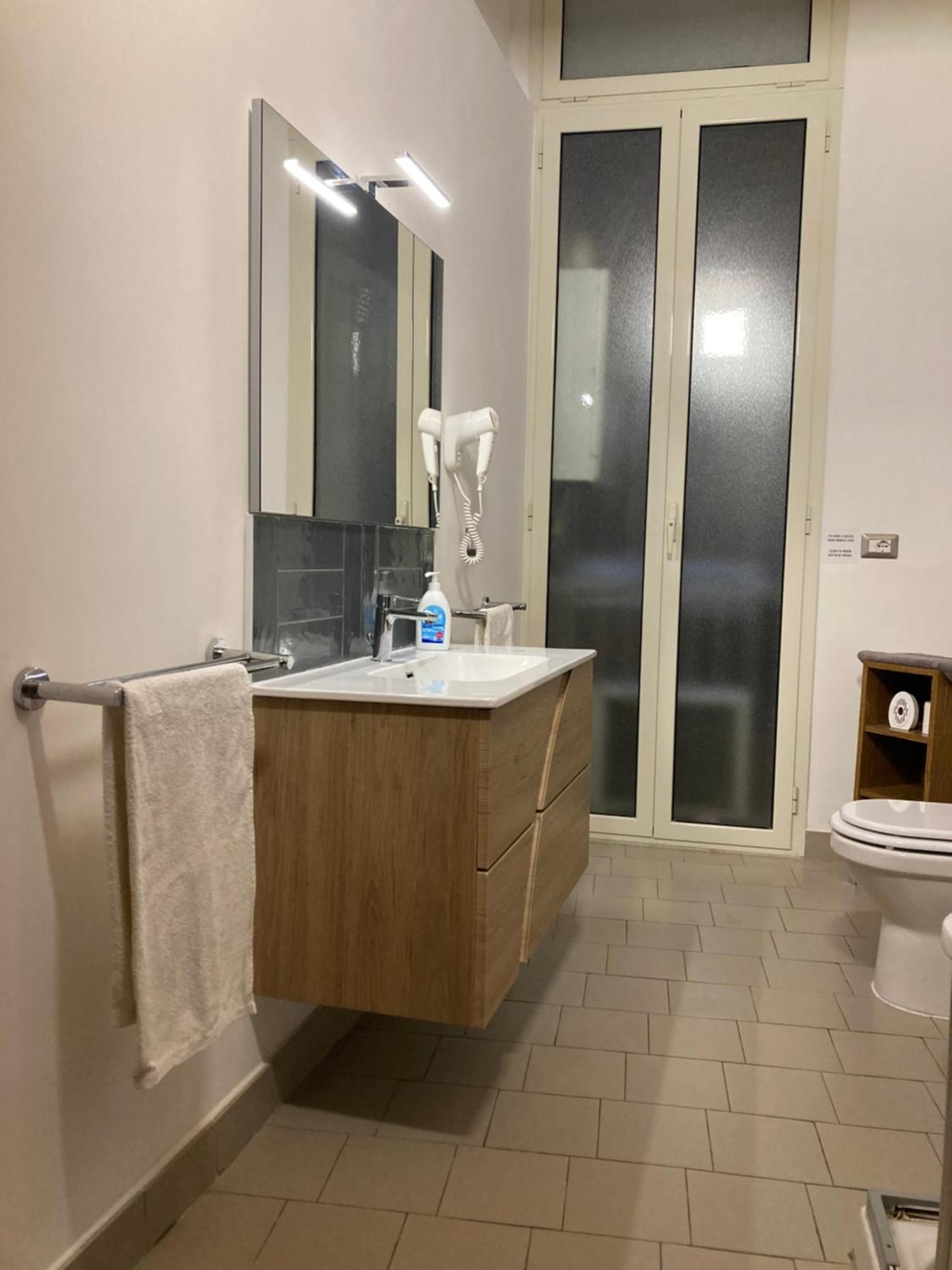 4Stanze Hotel Napoli Ngoại thất bức ảnh