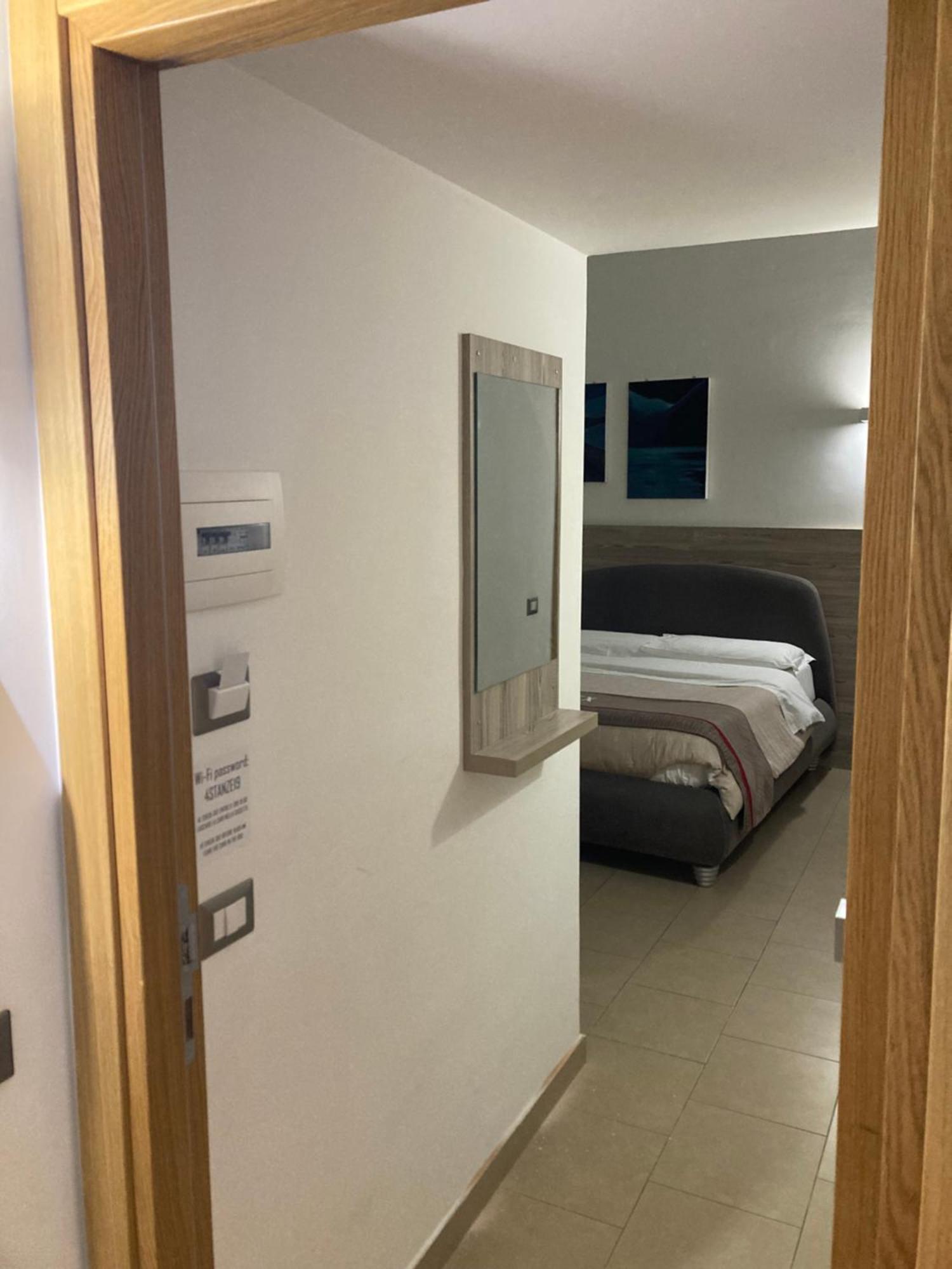 4Stanze Hotel Napoli Ngoại thất bức ảnh
