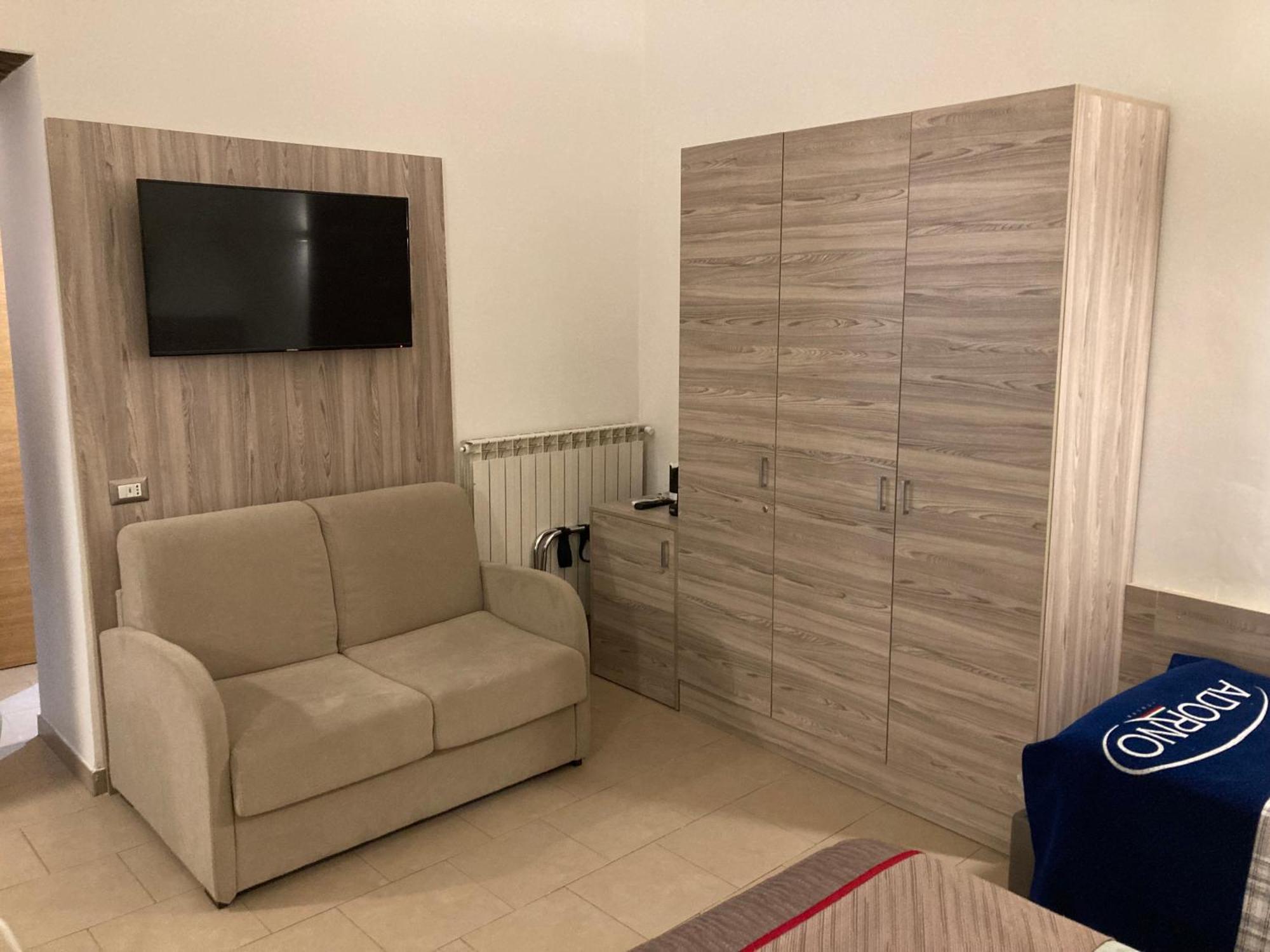 4Stanze Hotel Napoli Ngoại thất bức ảnh
