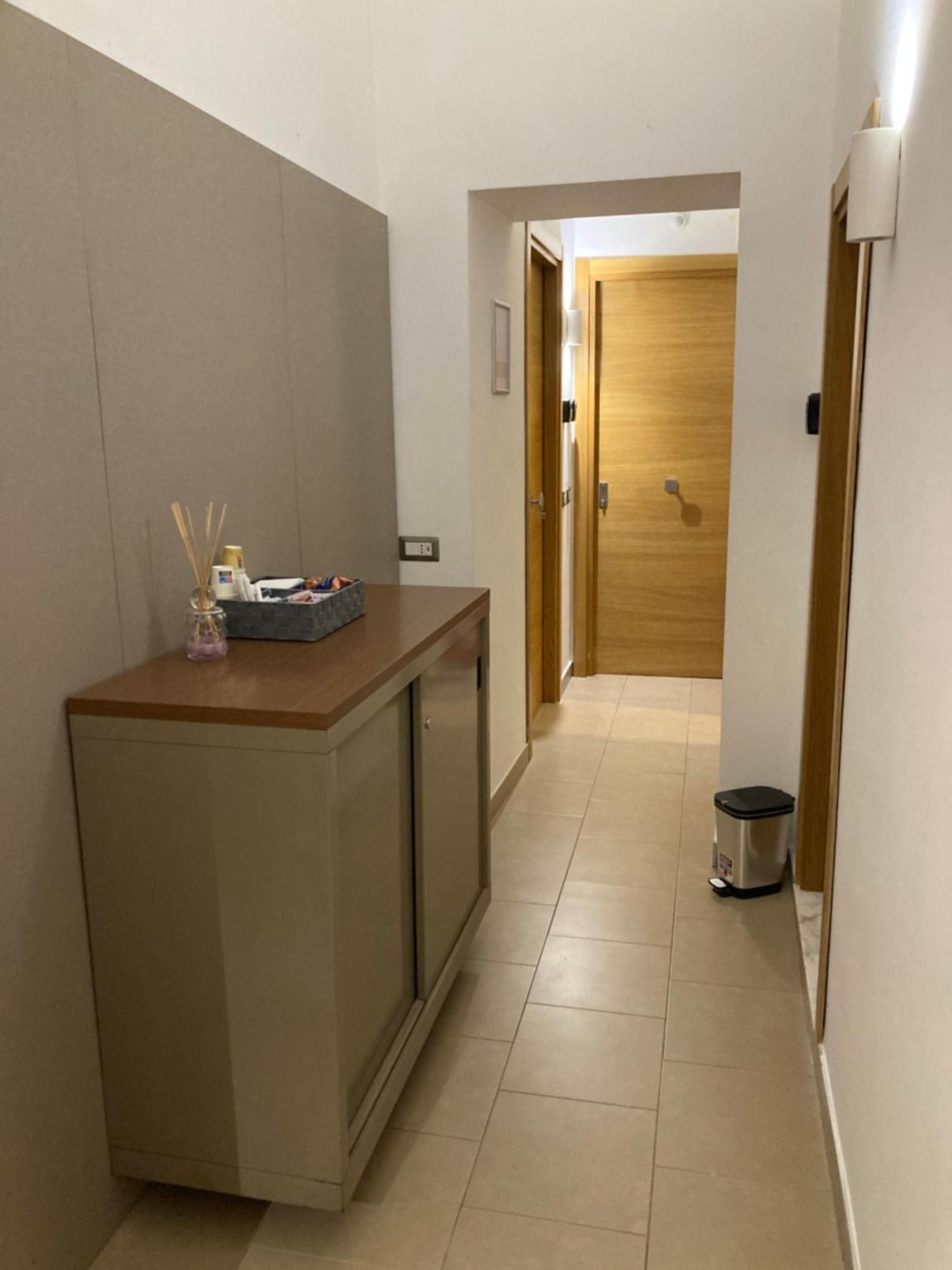 4Stanze Hotel Napoli Ngoại thất bức ảnh