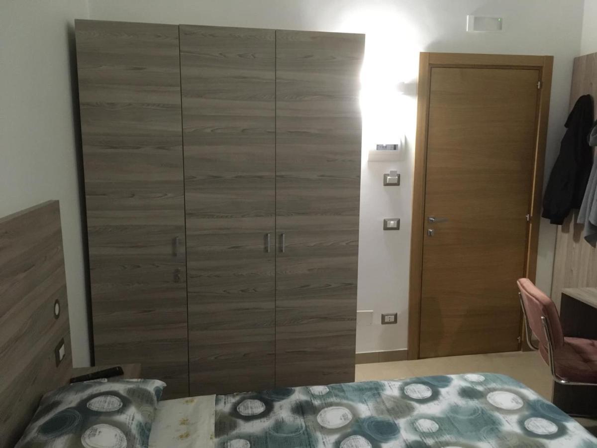 4Stanze Hotel Napoli Ngoại thất bức ảnh