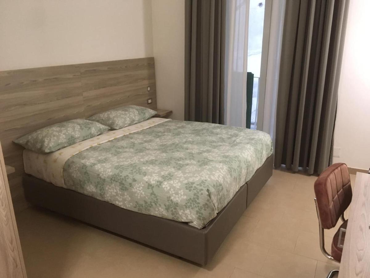 4Stanze Hotel Napoli Ngoại thất bức ảnh