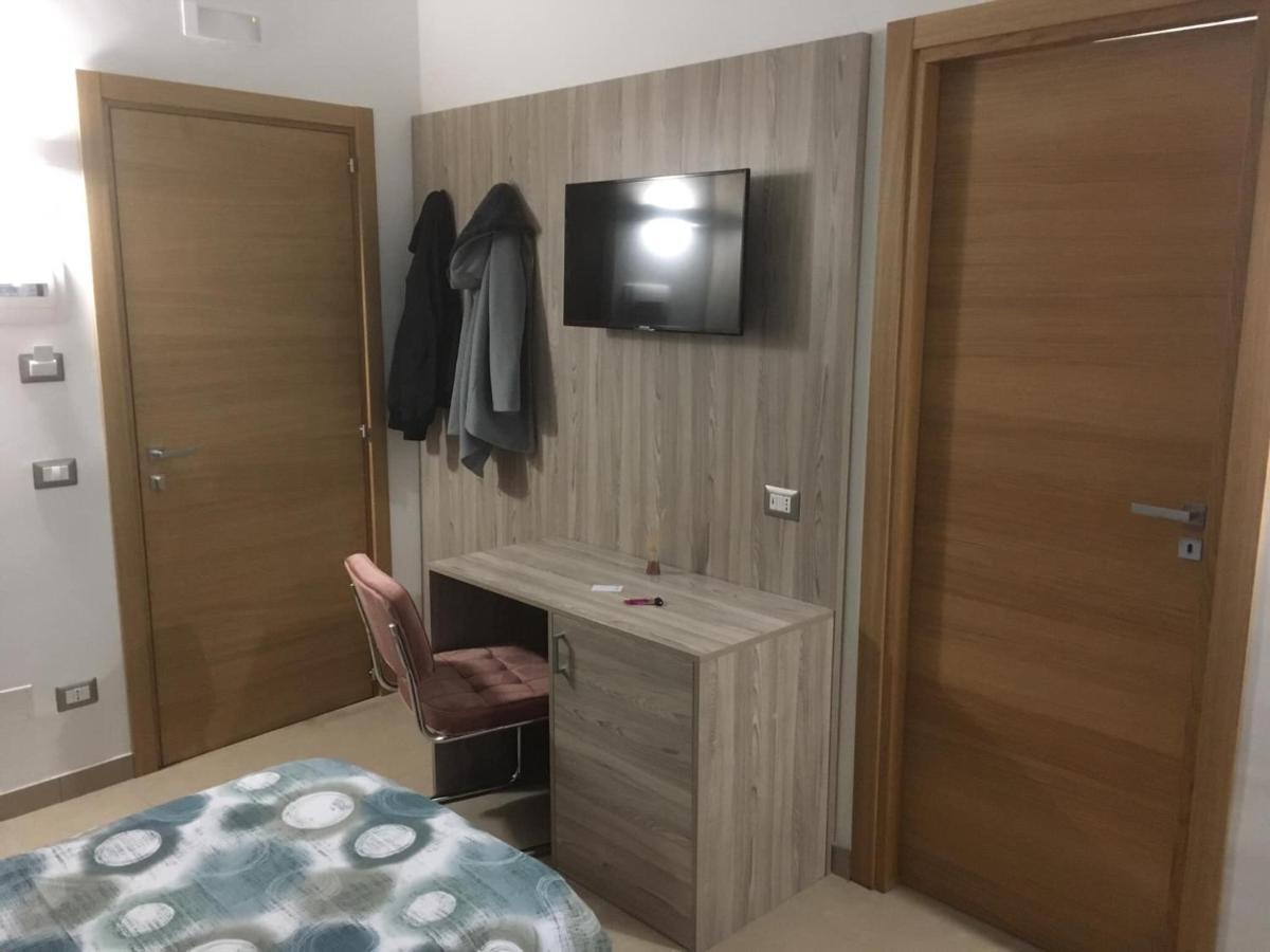 4Stanze Hotel Napoli Ngoại thất bức ảnh